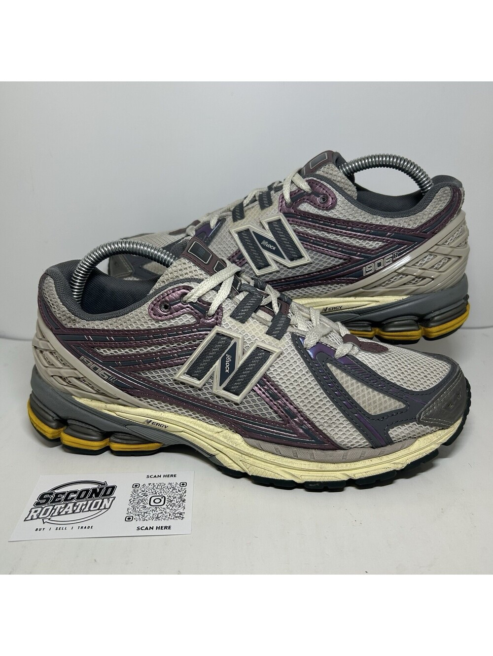 New Balance 1906R Licorice - Size 7.5 - (M1906RRA)
